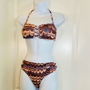 Multicolor Print CrissCross Strap Bikini